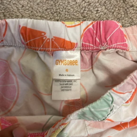 Tommy Hilfiger skirt and Gymboree short bundle - Picture 2 of 3